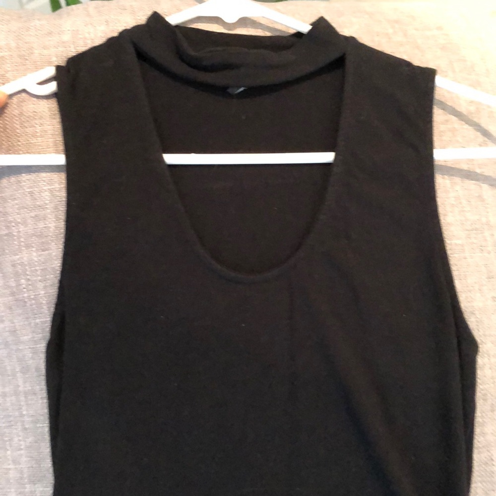 Express black keyhole tank top xs